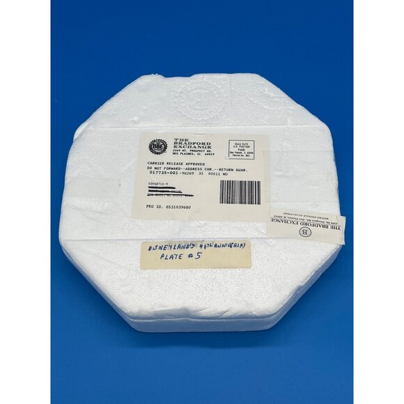 Disneyland 40th Anniversary Pirates Of The Caribbean Plate Bradford Exchange - Picture 7 of 7